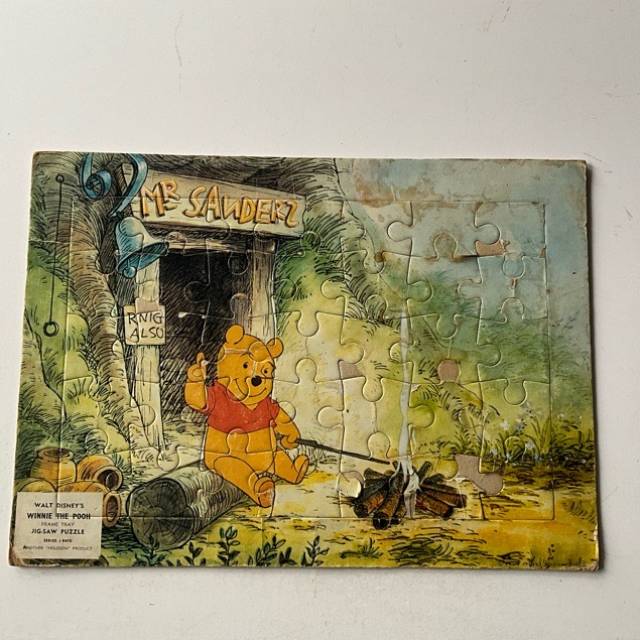 Disney WINNIE The POOH Puzzle HOLDSON 1970�...