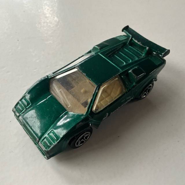 MB - 1985 Green Lamborghini Countach LP 500S