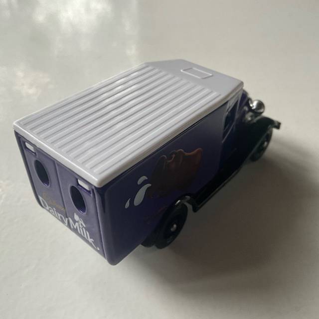 vintagetoy_39848.jpg