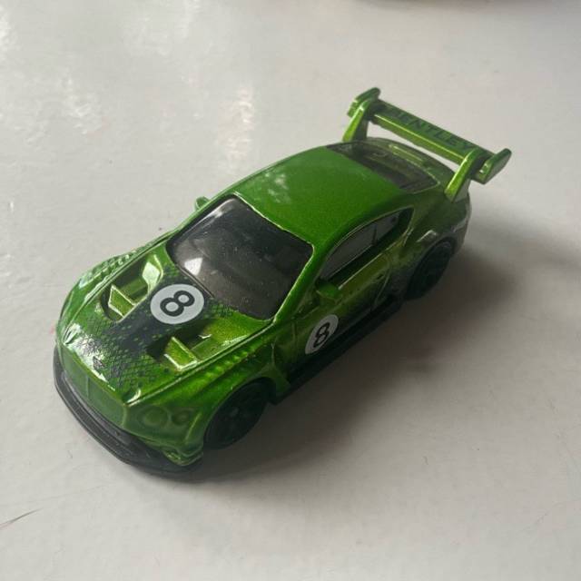 HL 2018 Bentley Continental GT3 Green (8) GH...