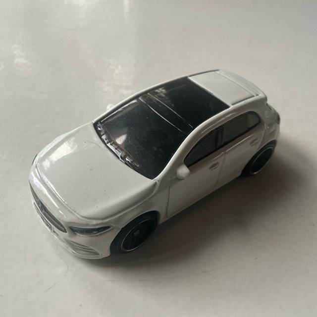 HL 2019 Mercedes-Benz A-Class White FYB47 20...