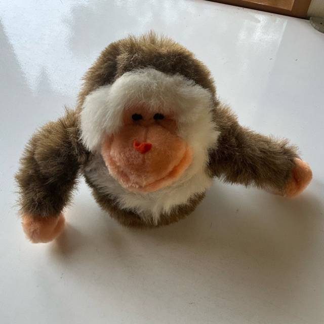 Dancing GaGa Gorilla 1986 (24cm Height)