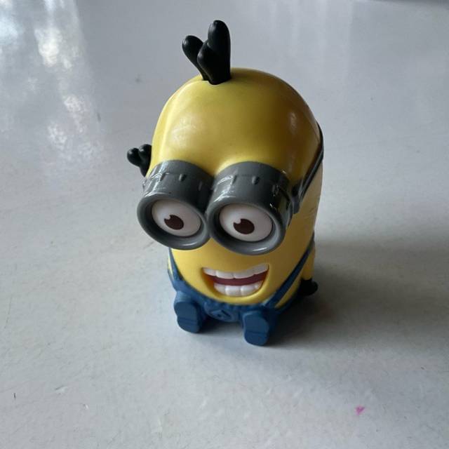 McDonald’s Minions 2013 - Hand up - Plain
