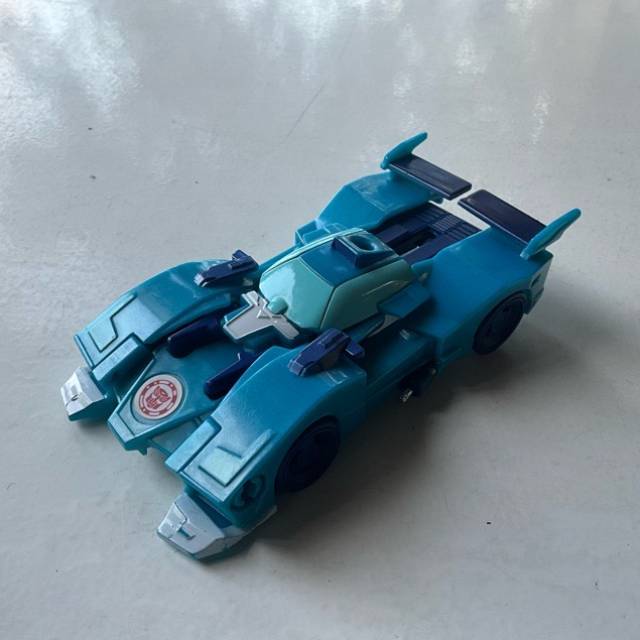 TRANSFORMERS Robots in Disguise BLURR, One S...