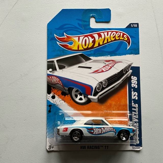 HW ‘67 CHEVELLE SS 396 White HW RACING 11...