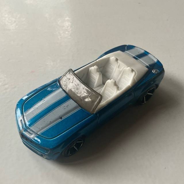 HL Camaro Convertible Concept Blue