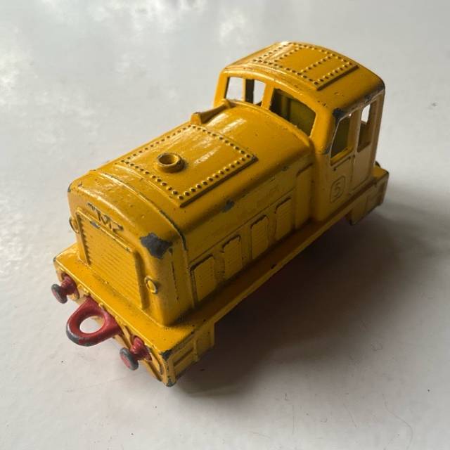 MB SUPERFAST SHUNTER YELLOW 1978 No 24