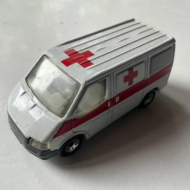 MB FORD TRANSIT White (Ambulance) 1986 (LYL...