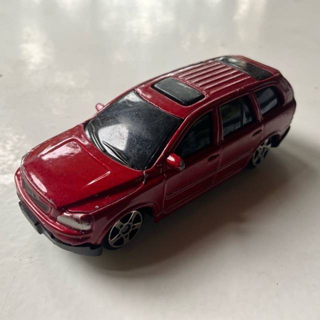 Maisto VOLVO XC90 Red