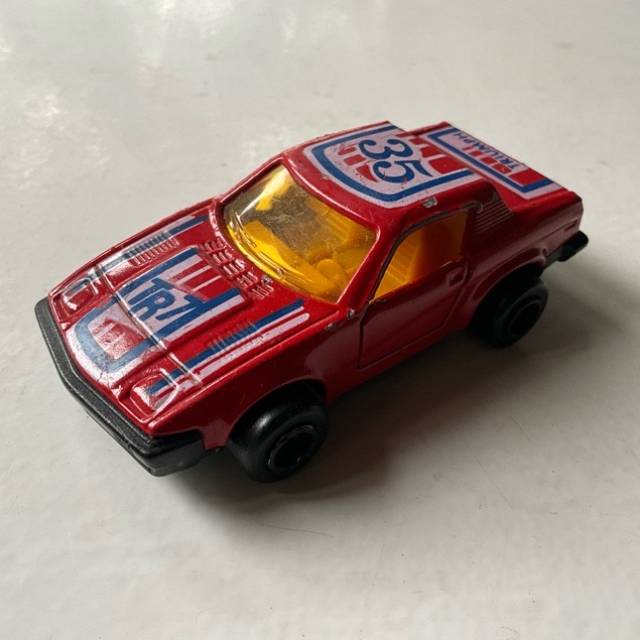 MAJORETTE - TRIUMPH TR7 Red (35) No 202
