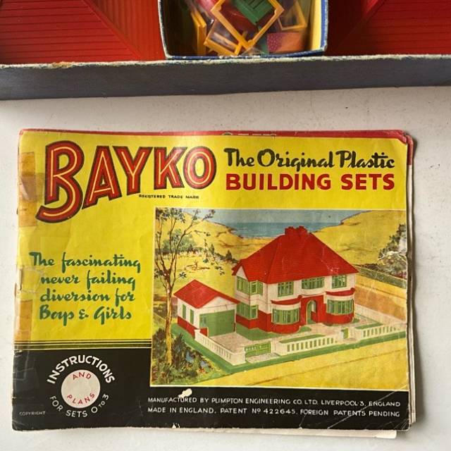 vintagetoy_48972.jpg