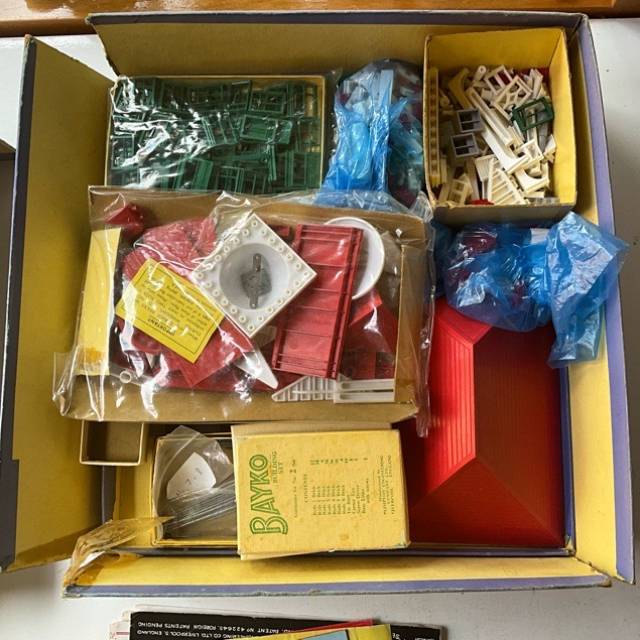 vintagetoy_48982.jpg