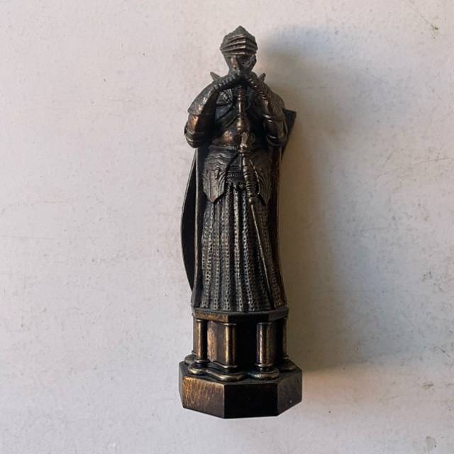 Harry Potter Plastic Replacement CHESS Piece...