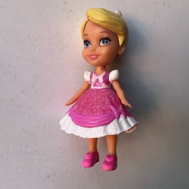 Mini Posable Disney Princess Cinderella 3