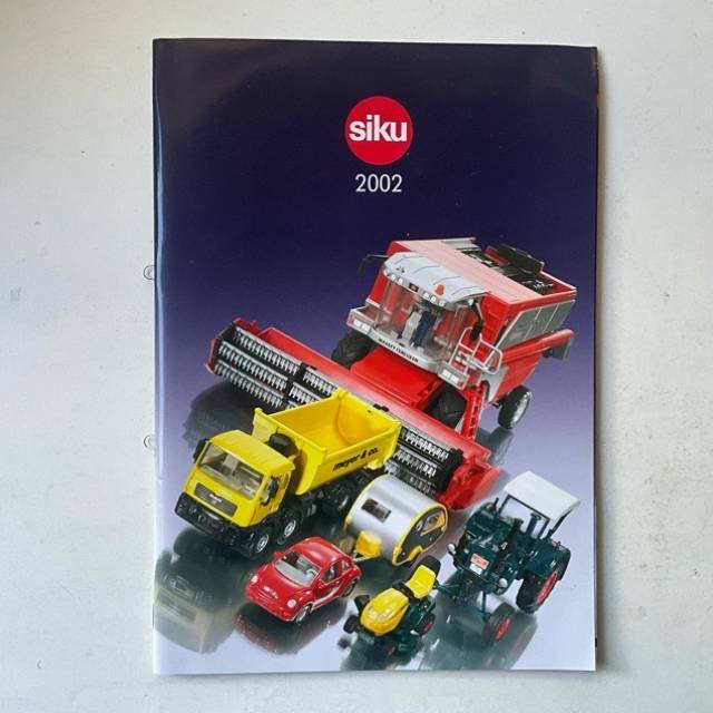 SIKU 32pg CATALOGUEcatalog 2002 German toymo...