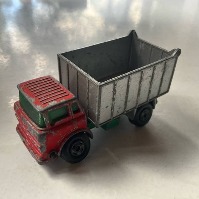 MB SUPERFAST G M C TIPPER TRUCK No26 1970