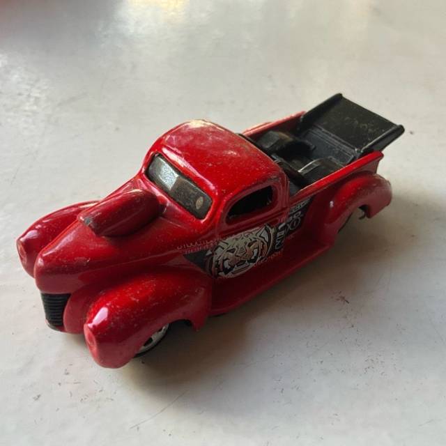 HL Red 40 Ford Truck Robo Zoo Sabertooth Hea...