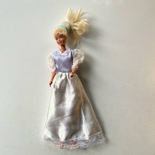 Barbie - 1988 Body with 1978 Head (Purple an...