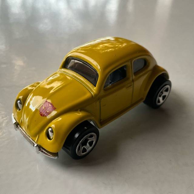 HL Volkswagen Beetle Yellow Bumble Bee 2023...