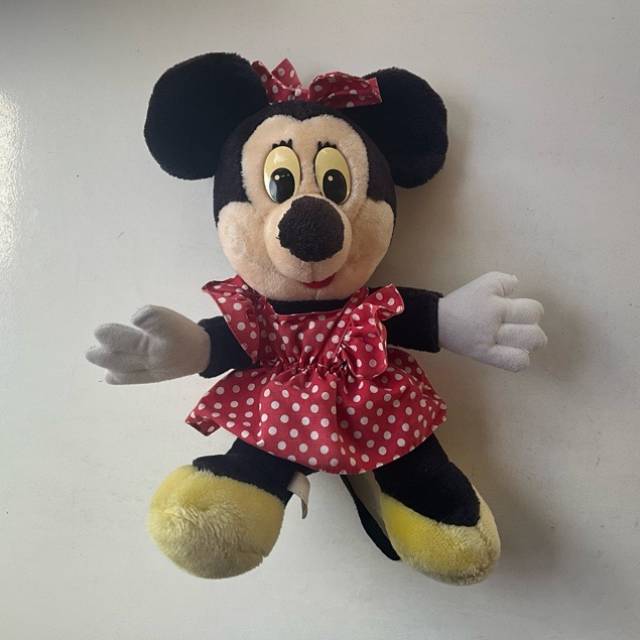Minnie Mouse Plush w Red Apron Disneyland 35...