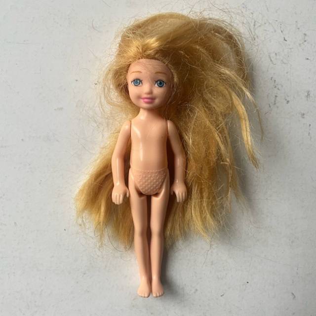 Barbie Her Sisters Chelsea NUDE