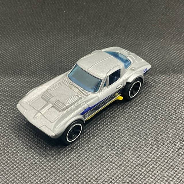 HL Corvette Grand Sport L9923 Silver GOOD YE...