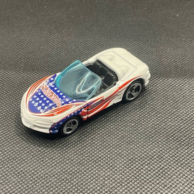 HL CORVETTE STINGRAY III WHITE 2002 Patrioti...