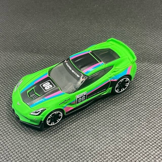 HL Corvette C7 Z06 Green (06) DTW79 2016 Tha...