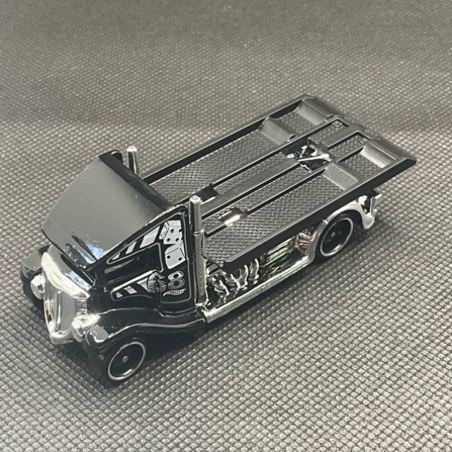 HL Fast-Bed Hauler Black DICE (68) 2018 Indo...