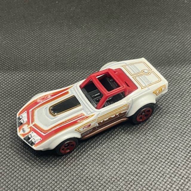HL 69 Corvette Racer White Valentine’s Day...
