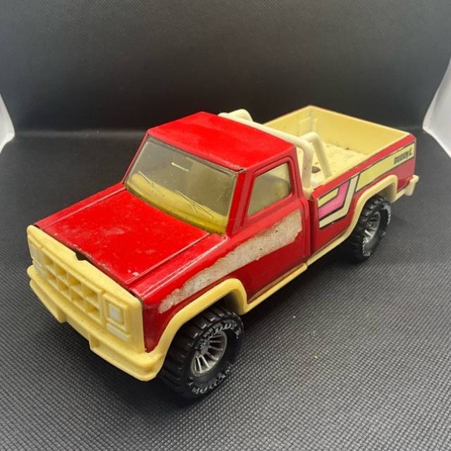 1979 Buddy L Corp Toy RED Pickup Truck Hood...