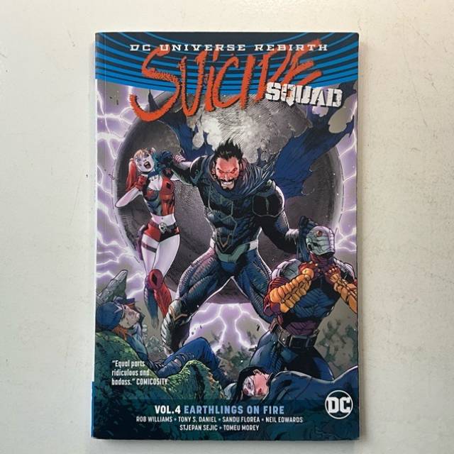 Suicide Squad Vol. 4: Earthlings on Fire (Re...