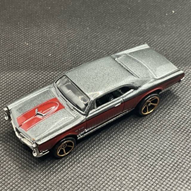 HL ‘67 Pontiac GTO Grey and Maroon 1996 Ma...