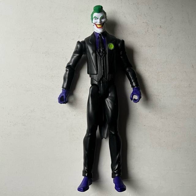 DC Comics - Black Suit Joker 30cm Height - B...