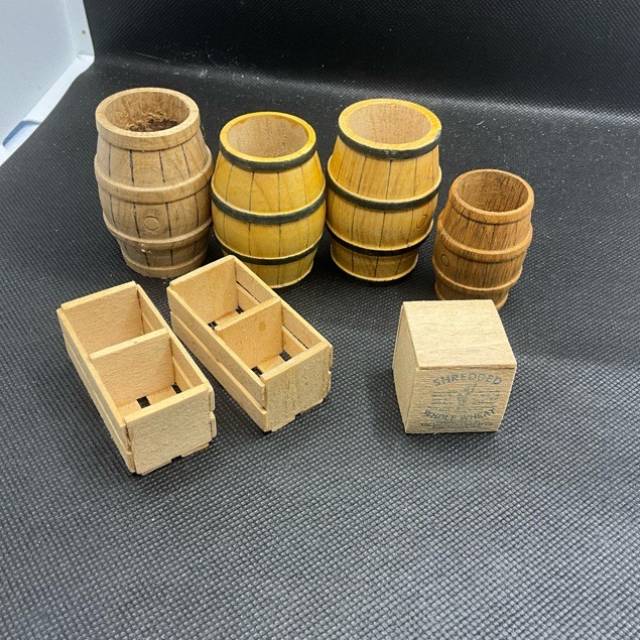 Miniature Dolls House Wine Barrels plus Crates