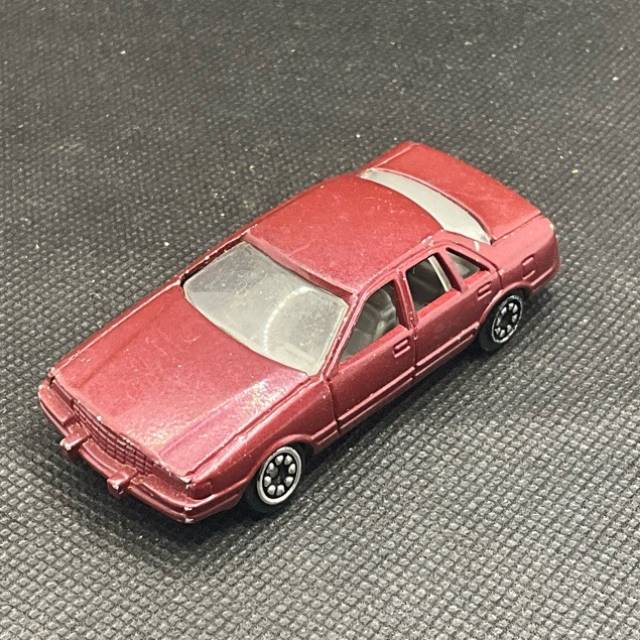 TOOTSIETOY CADILLAC SEVILLE STS