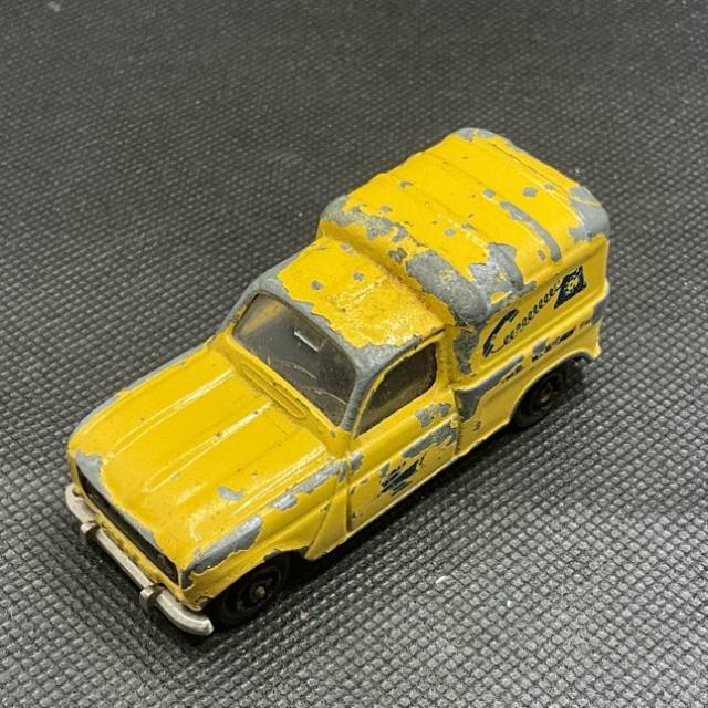 Majorette RENAULT 4 L No 230