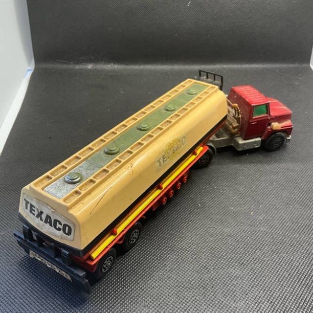 vintagetoy_60540.jpg