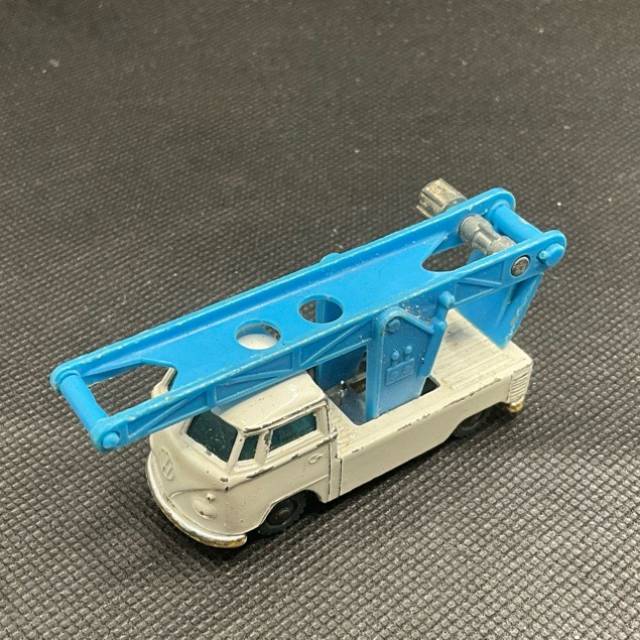 HUSKY Volkswagen Pickup Conveyor late 1960s
