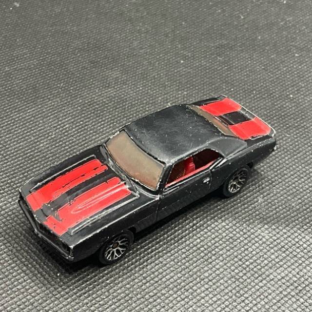 MB 1969 Chevrolet Camaro Black Red 2003