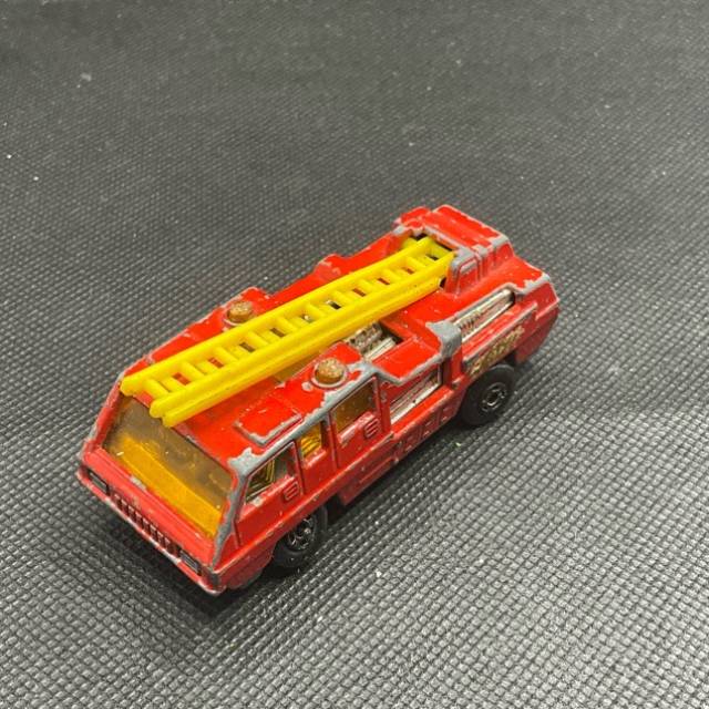 MB SUPERFAST BLAZE BUSTER FIRE ENGINE No 22...