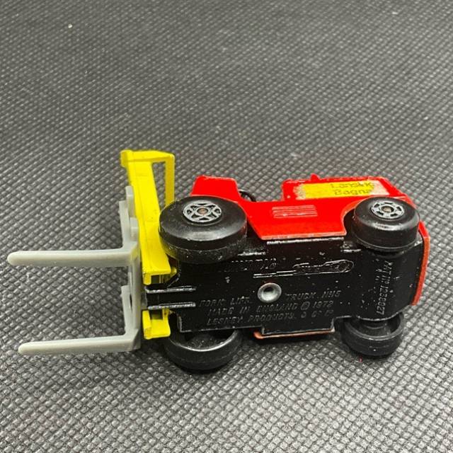 vintagetoy_61021.jpg
