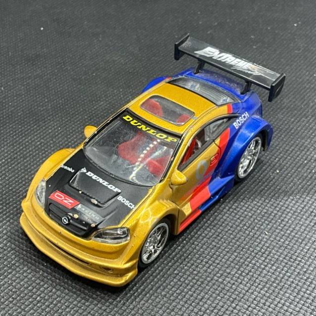 KenToys 2003 Opel Astra V8 Coupé DTM race c...