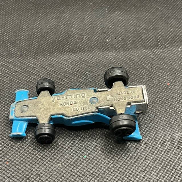 vintagetoy_61410.jpg