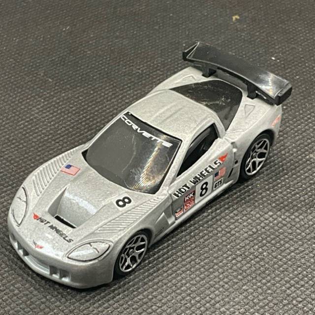 HL Silver Corvette C6 - R No 8 Malaysia