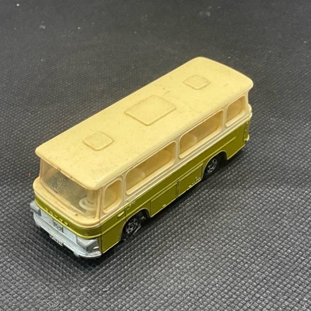MB Superfast No. 12 Setra Coach Gold Metalli...