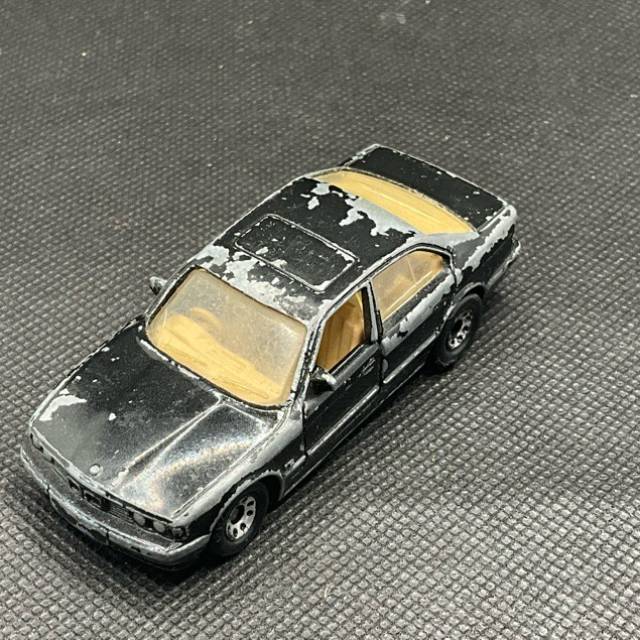 MB BMW 5 - SERIES Black 1989