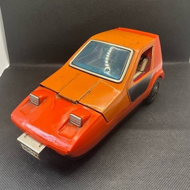 Bandai Japan 70’s Bond Reliant Bug Battery...