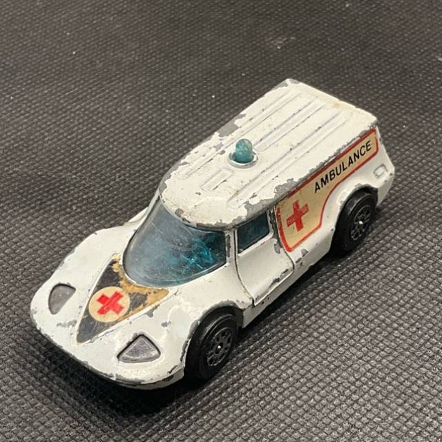 CORGI juniors HEALER WHEELER Ambulance