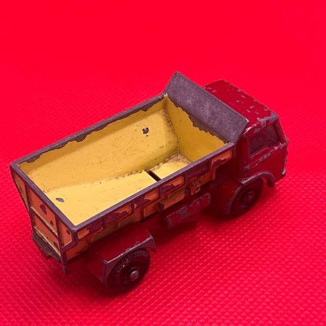 vintagetoy_62625.jpg